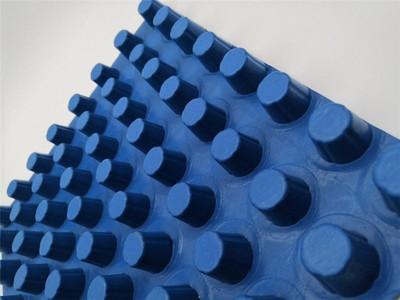 遼寧地下車(chē)庫(kù)排水板-振晨塑業(yè)值得選購(gòu)-地下車(chē)庫(kù)排水板廠家
